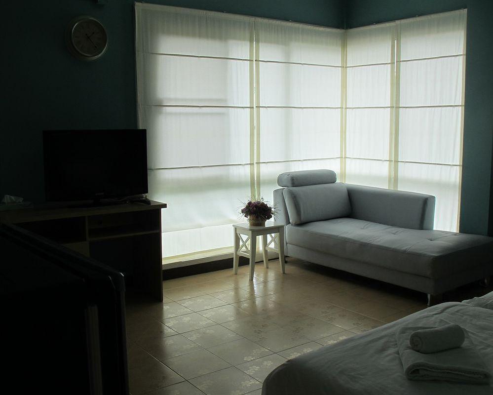 U431 Chaengwattana Hotel Nonthaburi Exterior foto
