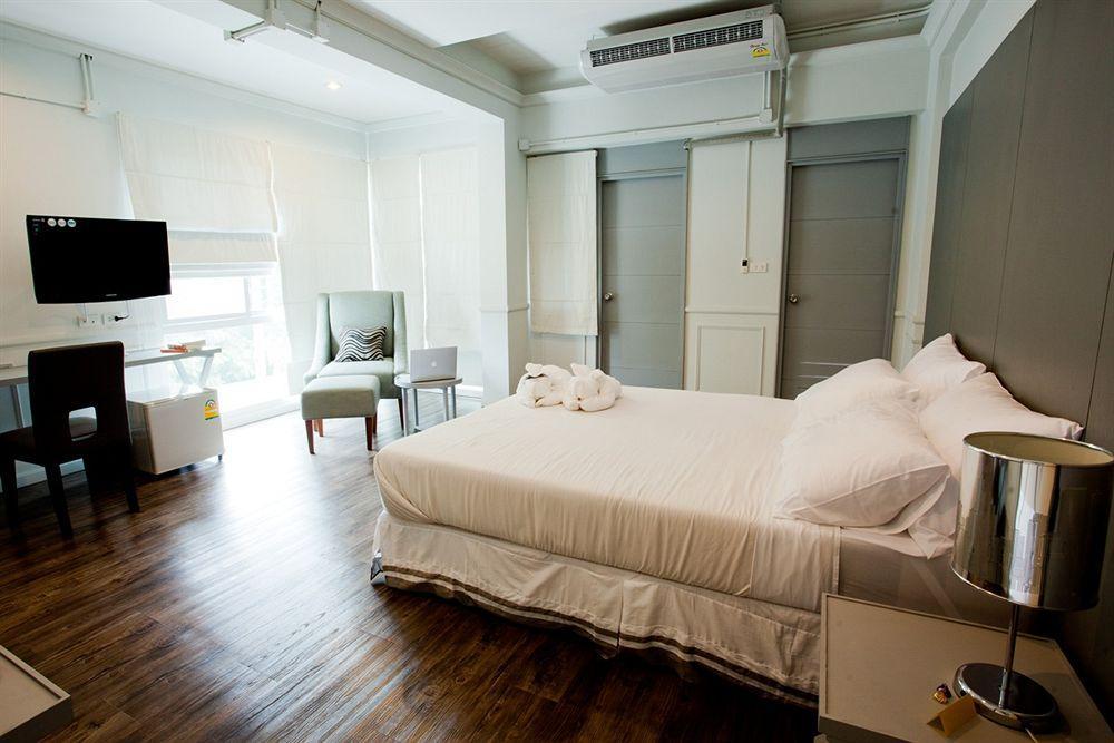 U431 Chaengwattana Hotel Nonthaburi Exterior foto