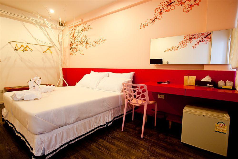 U431 Chaengwattana Hotel Nonthaburi Exterior foto
