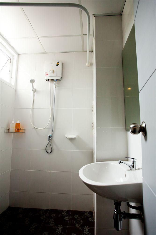 U431 Chaengwattana Hotel Nonthaburi Exterior foto
