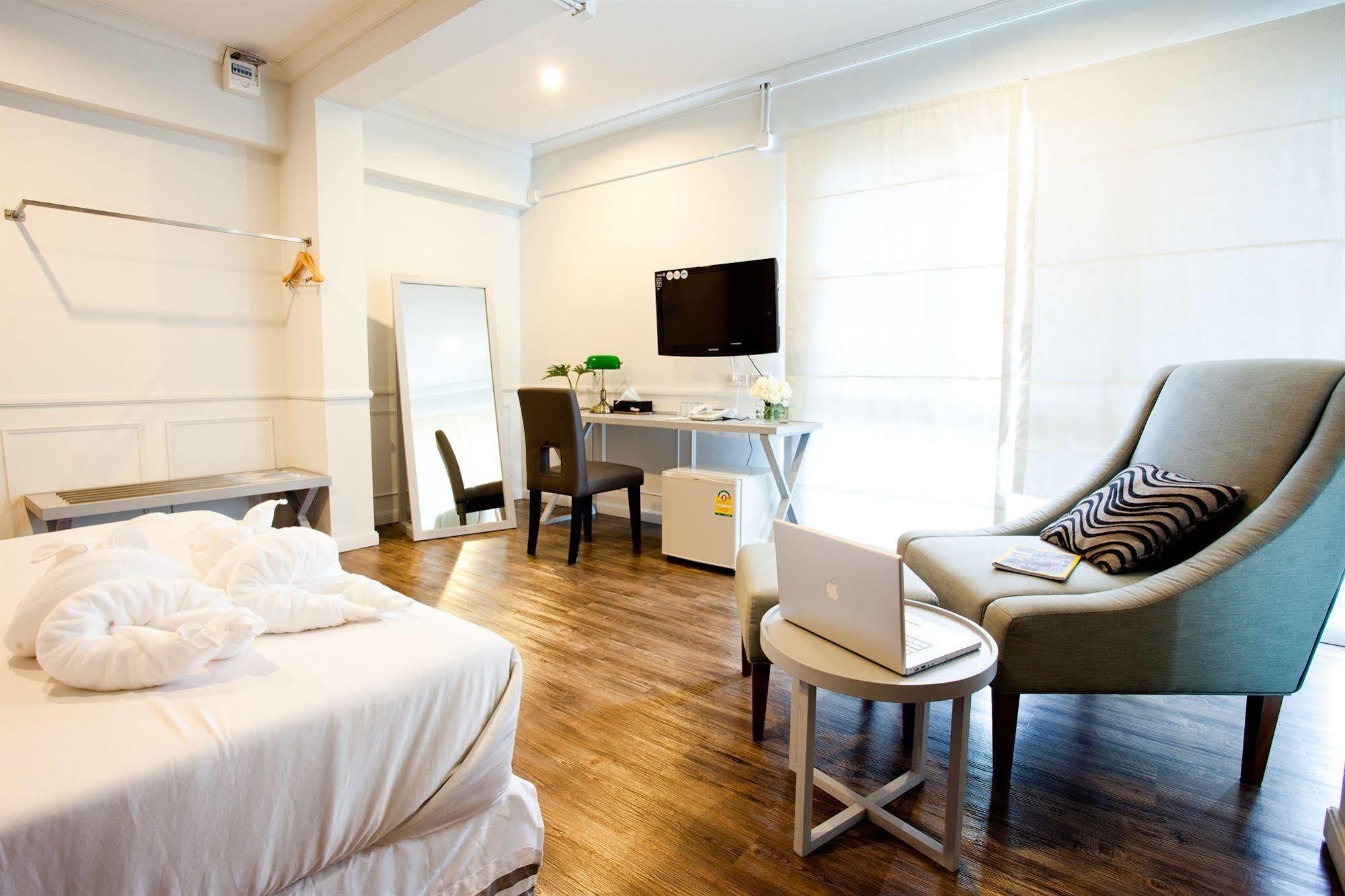 U431 Chaengwattana Hotel Nonthaburi Exterior foto