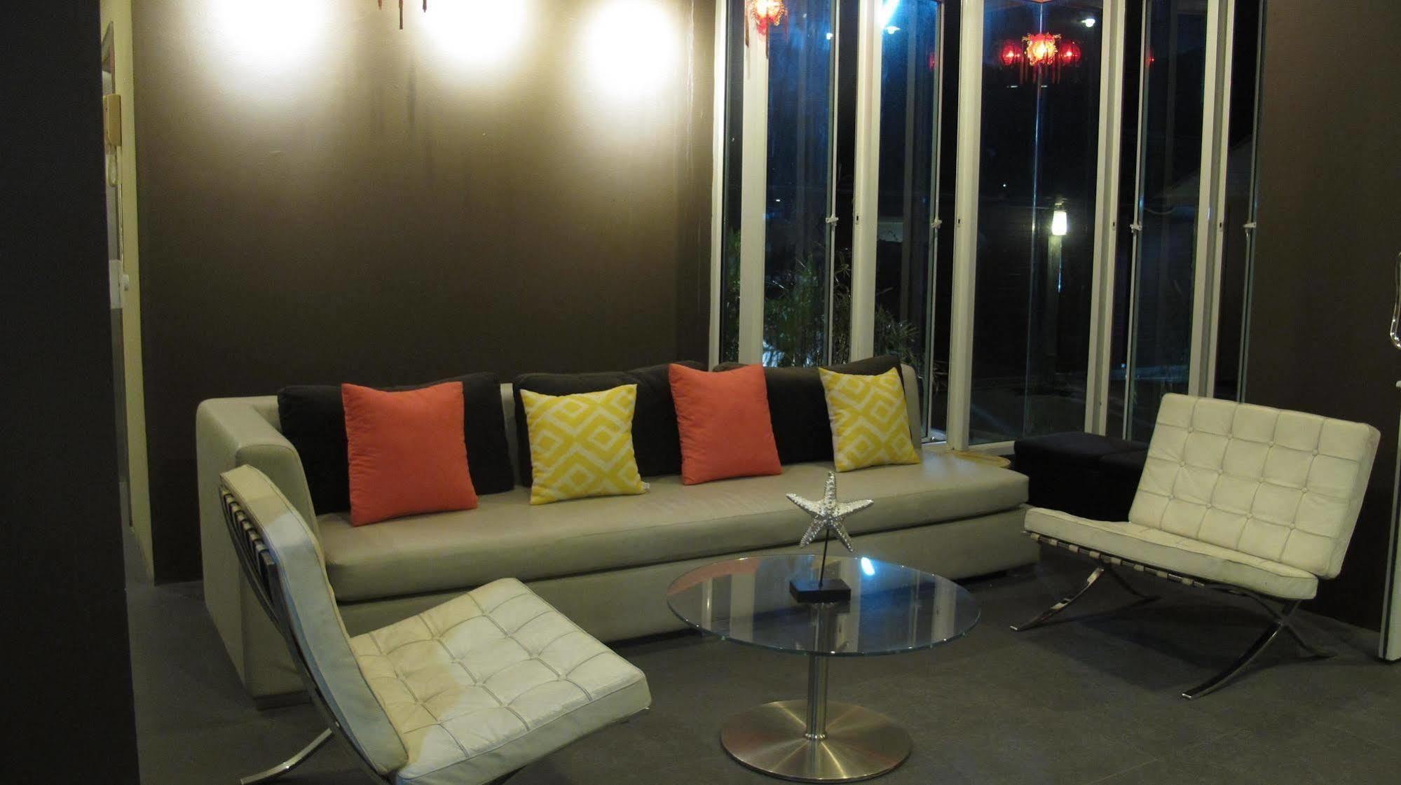 U431 Chaengwattana Hotel Nonthaburi Exterior foto
