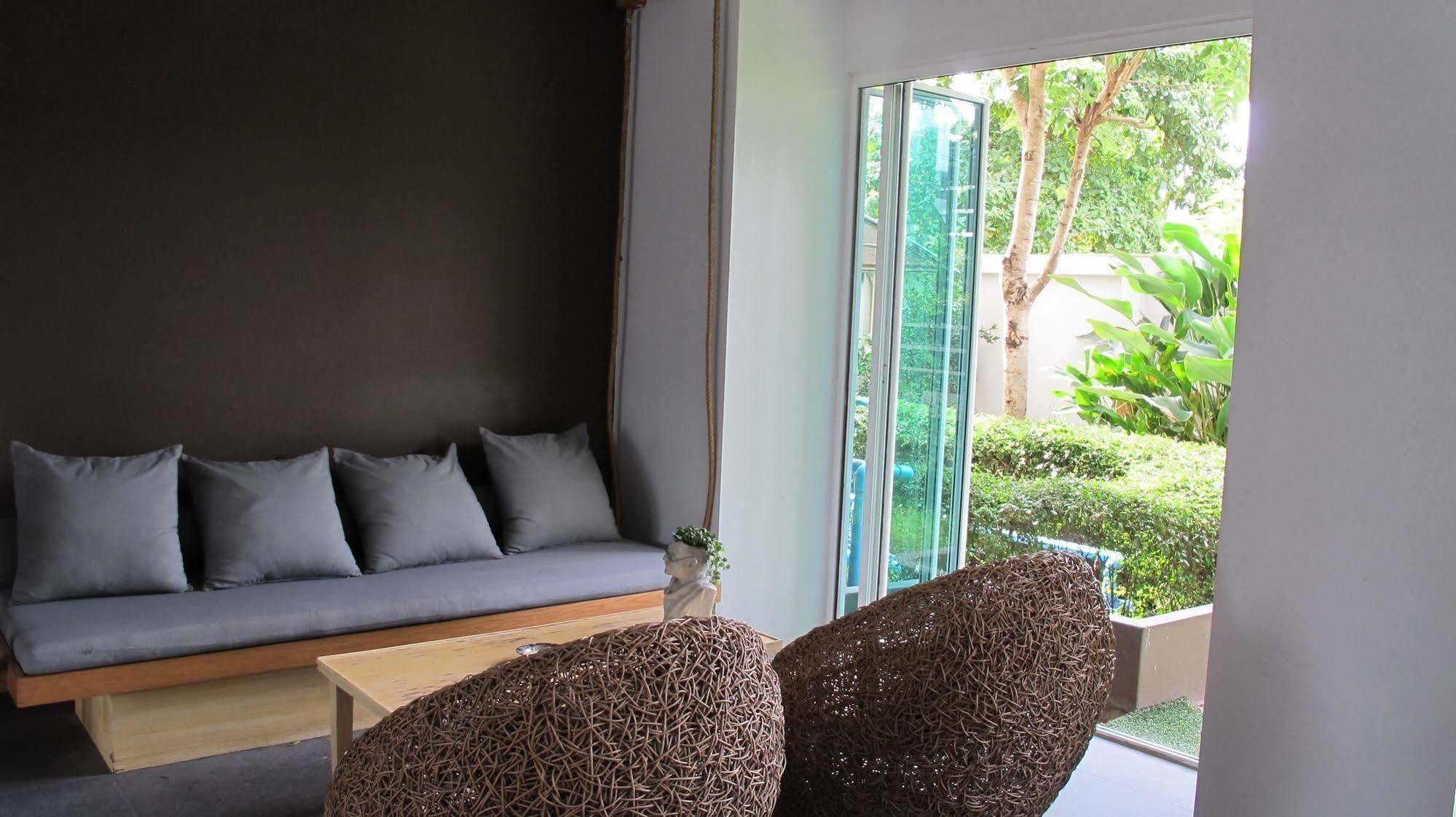 U431 Chaengwattana Hotel Nonthaburi Exterior foto